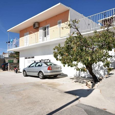 Apartments Zmika Primošten Екстериор снимка